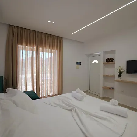 Henrik 77 Centrum Appartamento Sarandë