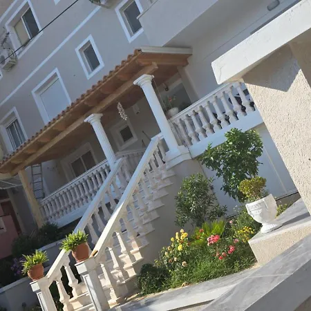 Apartment Henrik 77 Centrum Sarandë