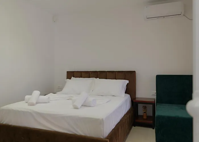 Apartament Henrik 77 Centrum *